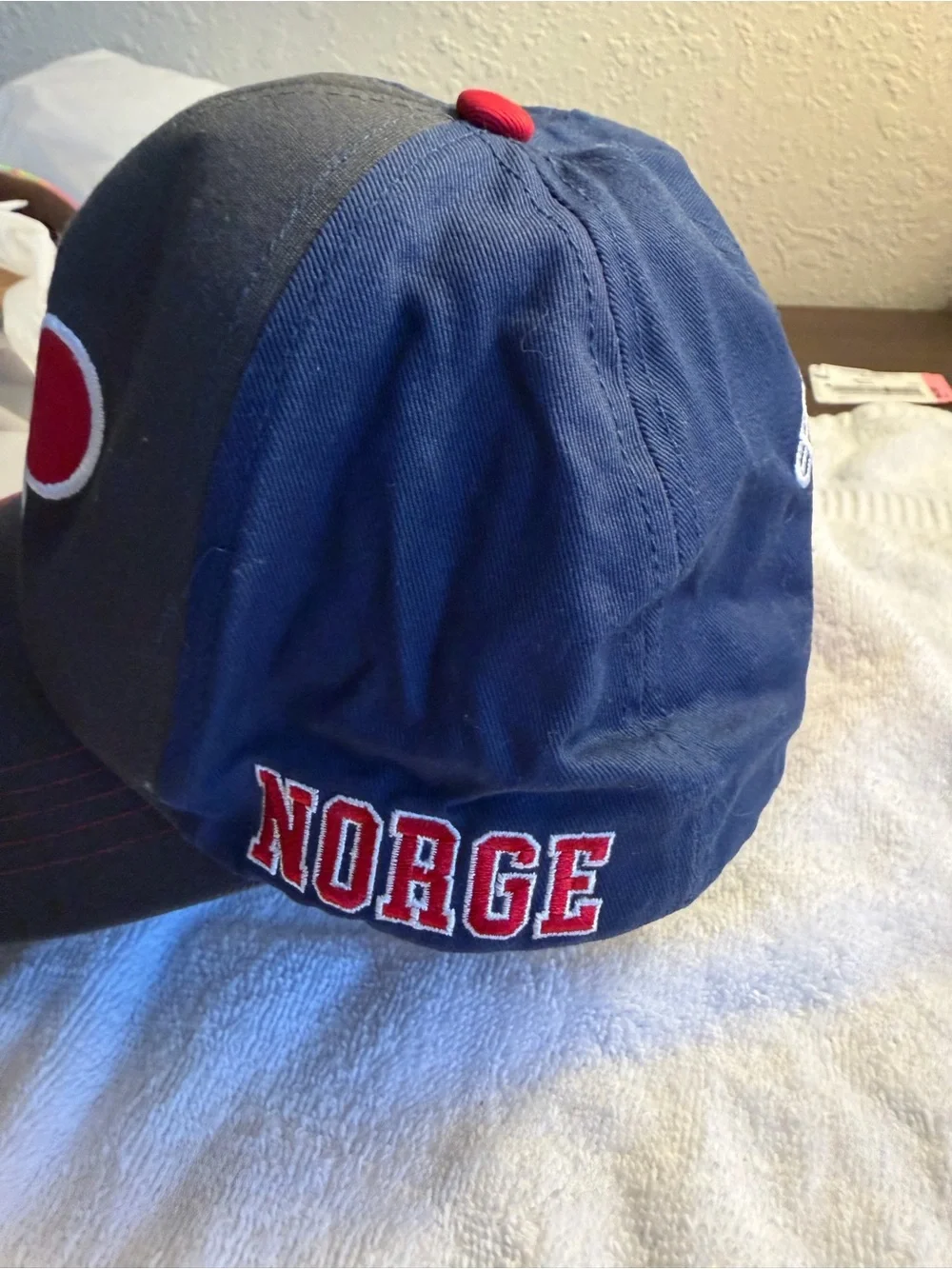 Disney Epcot Norway “Norge” Mickey Cap Hat